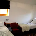 Villa Una בית הארחה 3*