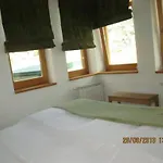 Villa Una בית הארחה 3*