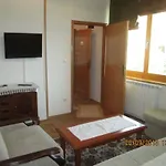 Villa Una בית הארחה