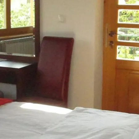 Pensión Villa Una