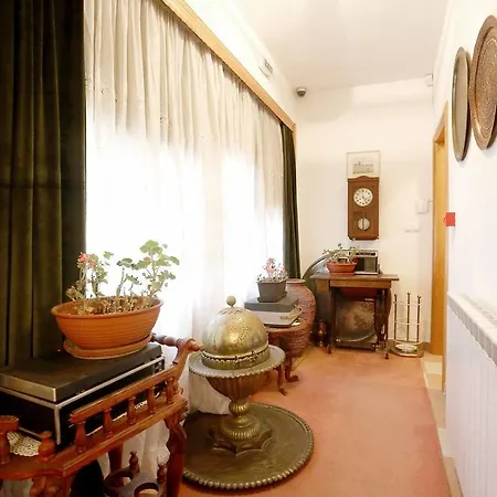 Pensión Villa Una 3*