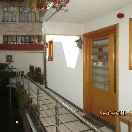 게스트하우스 Villa Una 3*