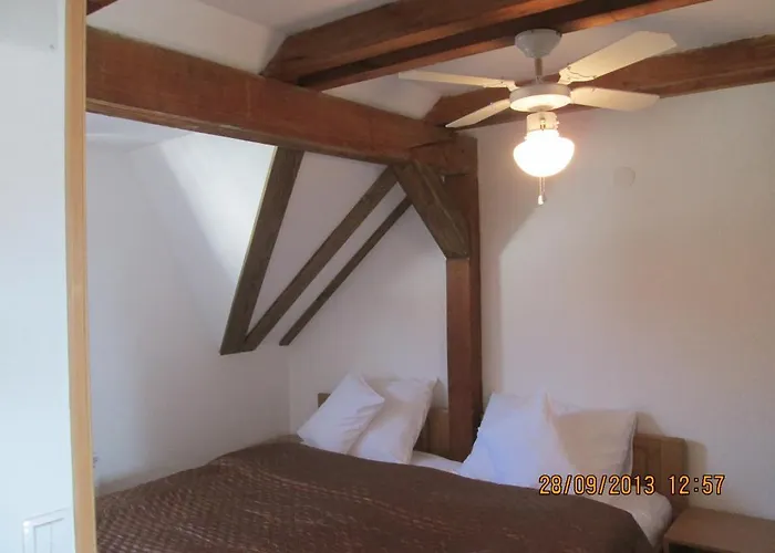 Vendégház Villa Una 4*